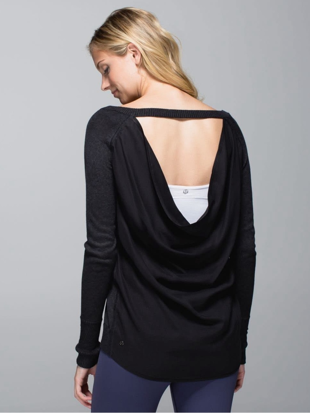 LULULEMON - Unity Pullover. Boolux. Has thumbholes. Heathered Black. XS